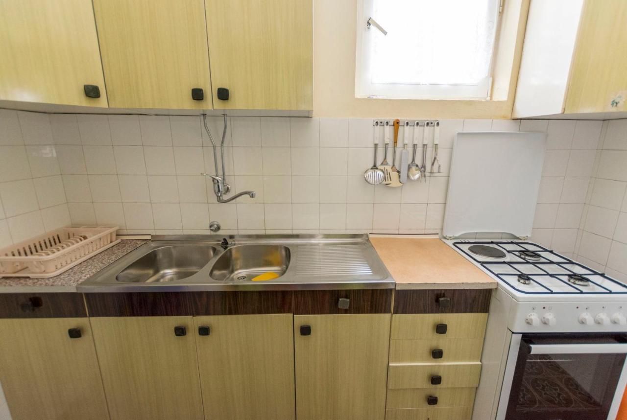 Apartment Lele Примоштен Экстерьер фото
